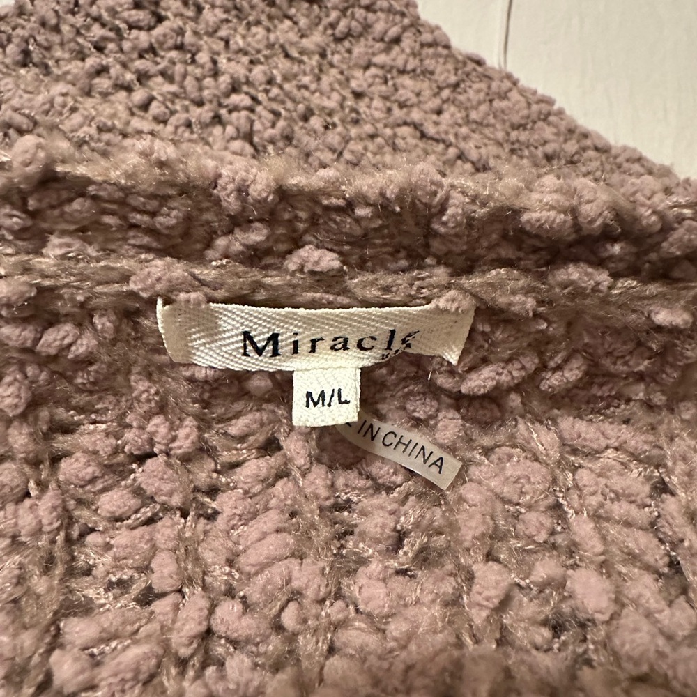 Cardigan - Picture 2 of 5